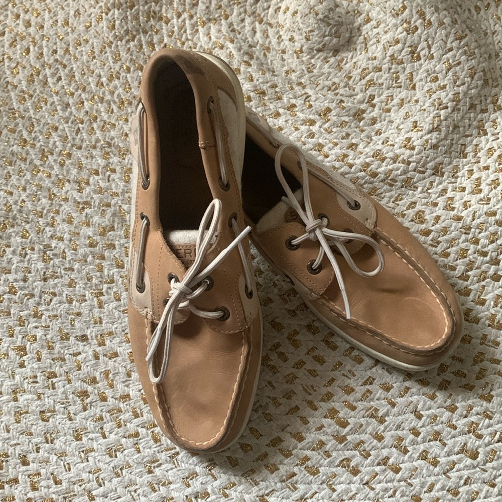 Women’s Sperrys